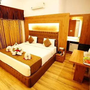 Jal Mahal And Semesteranläggning (resort)